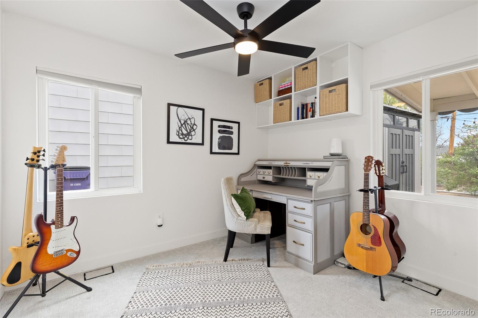 5231 E Dartmouth Avenue