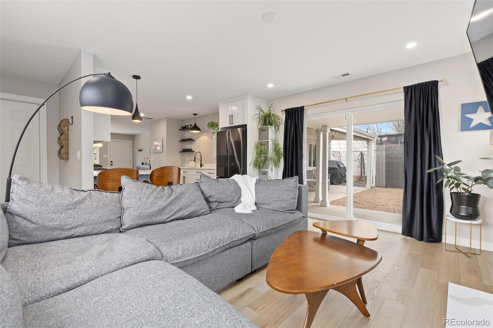 5231 E Dartmouth Avenue