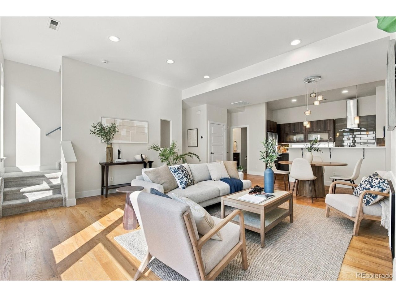 1820 Julian St 103