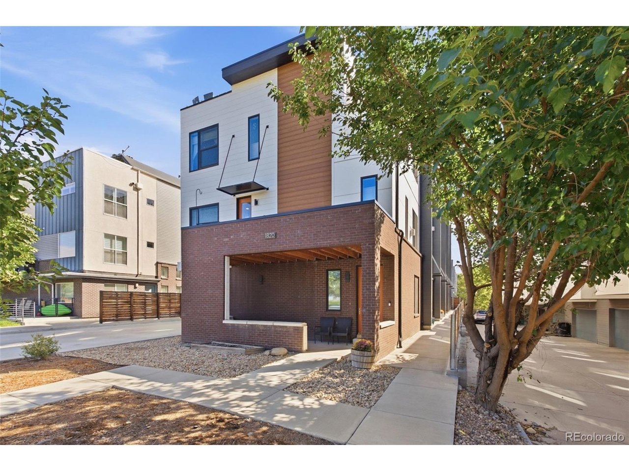 1820 Julian St 103