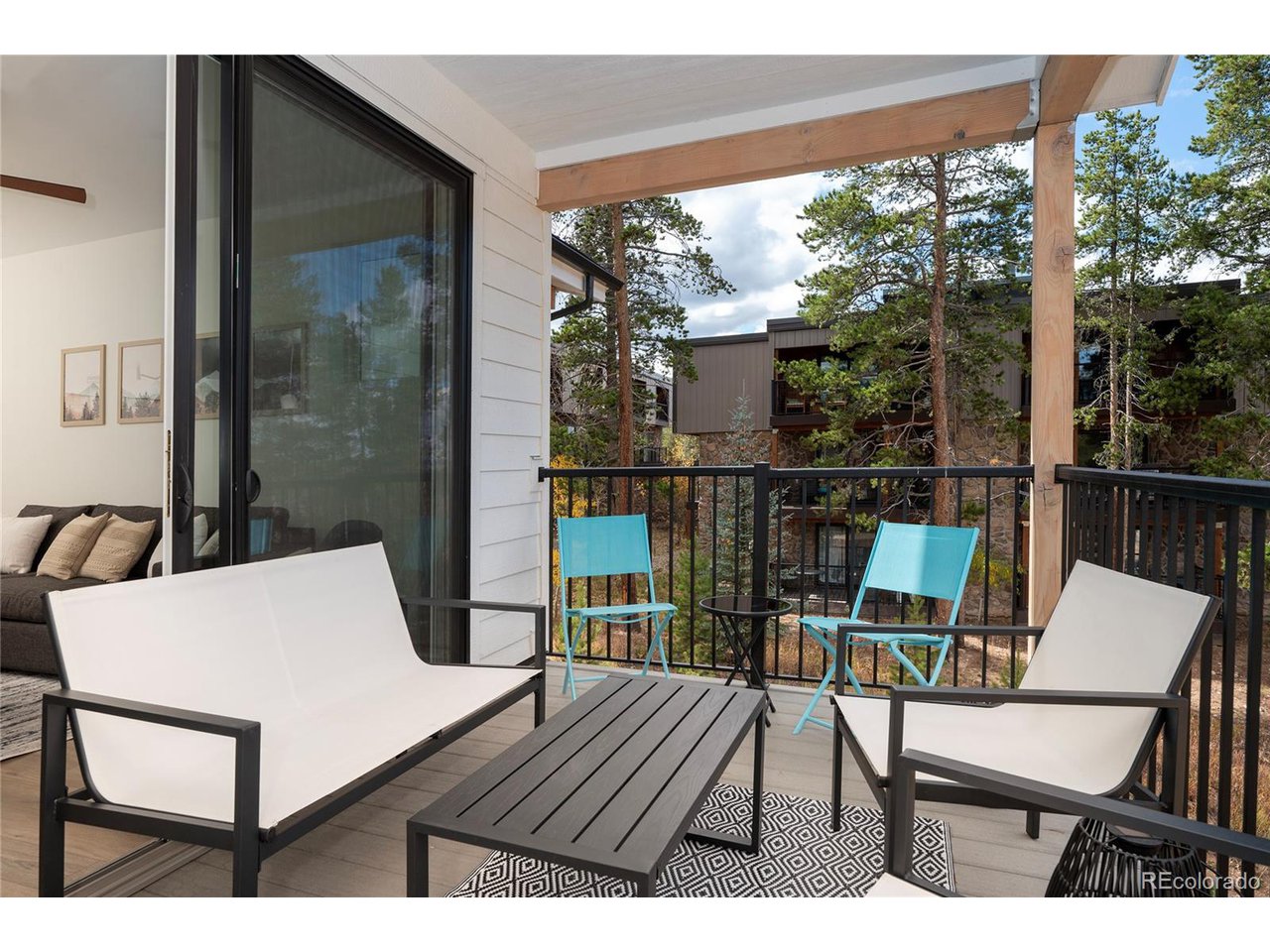 421 W Meadow Mile 16-4