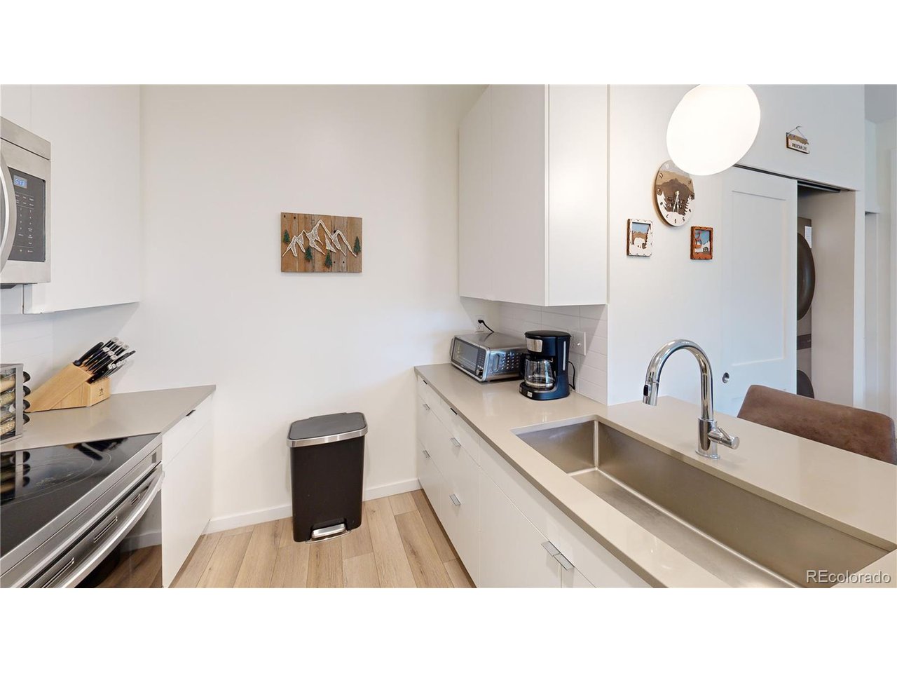 421 W Meadow Mile 16-4