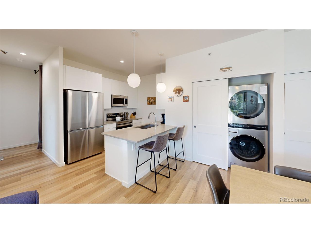 421 W Meadow Mile 16-4