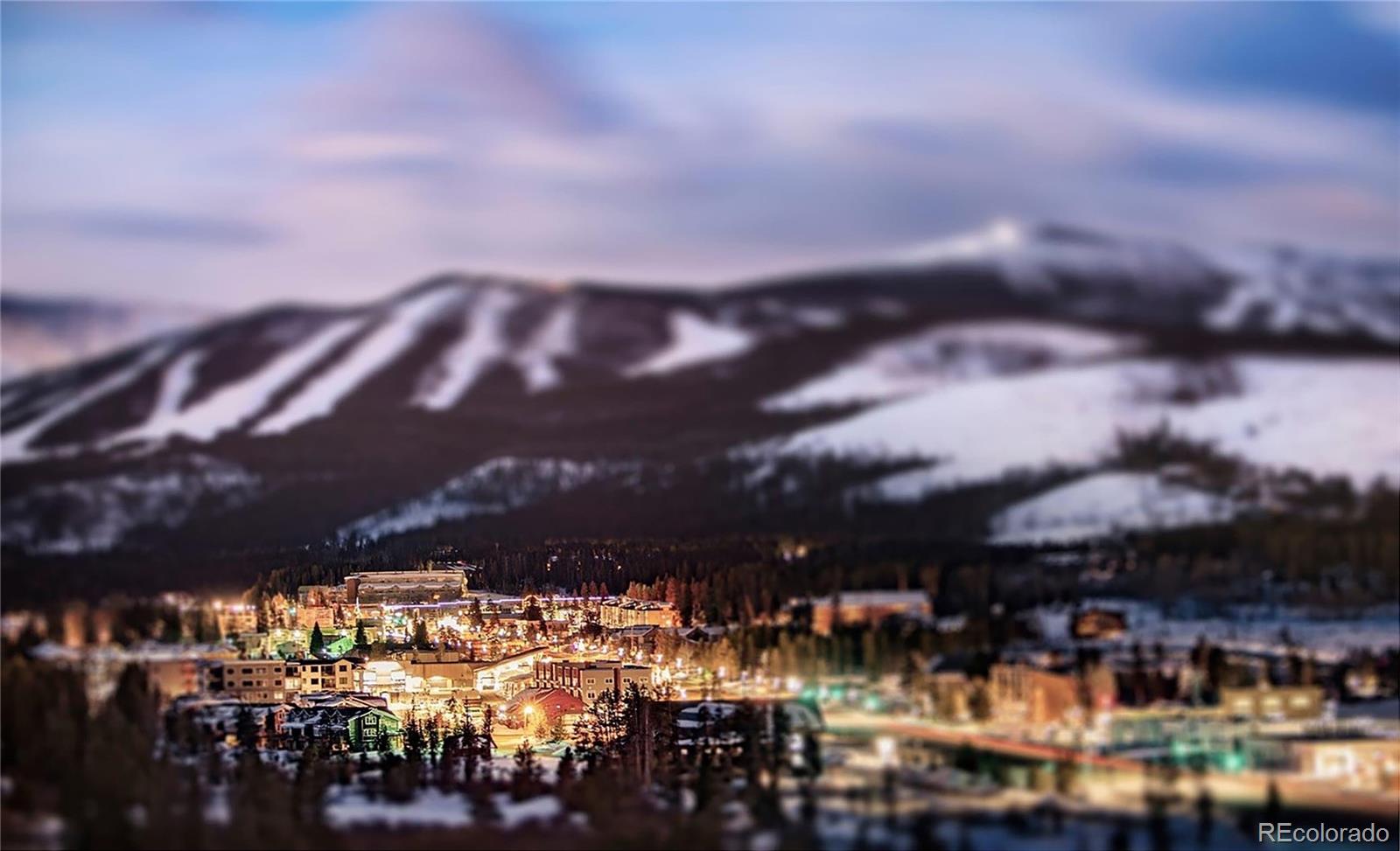 421 W Meadow Mile Unit: 4