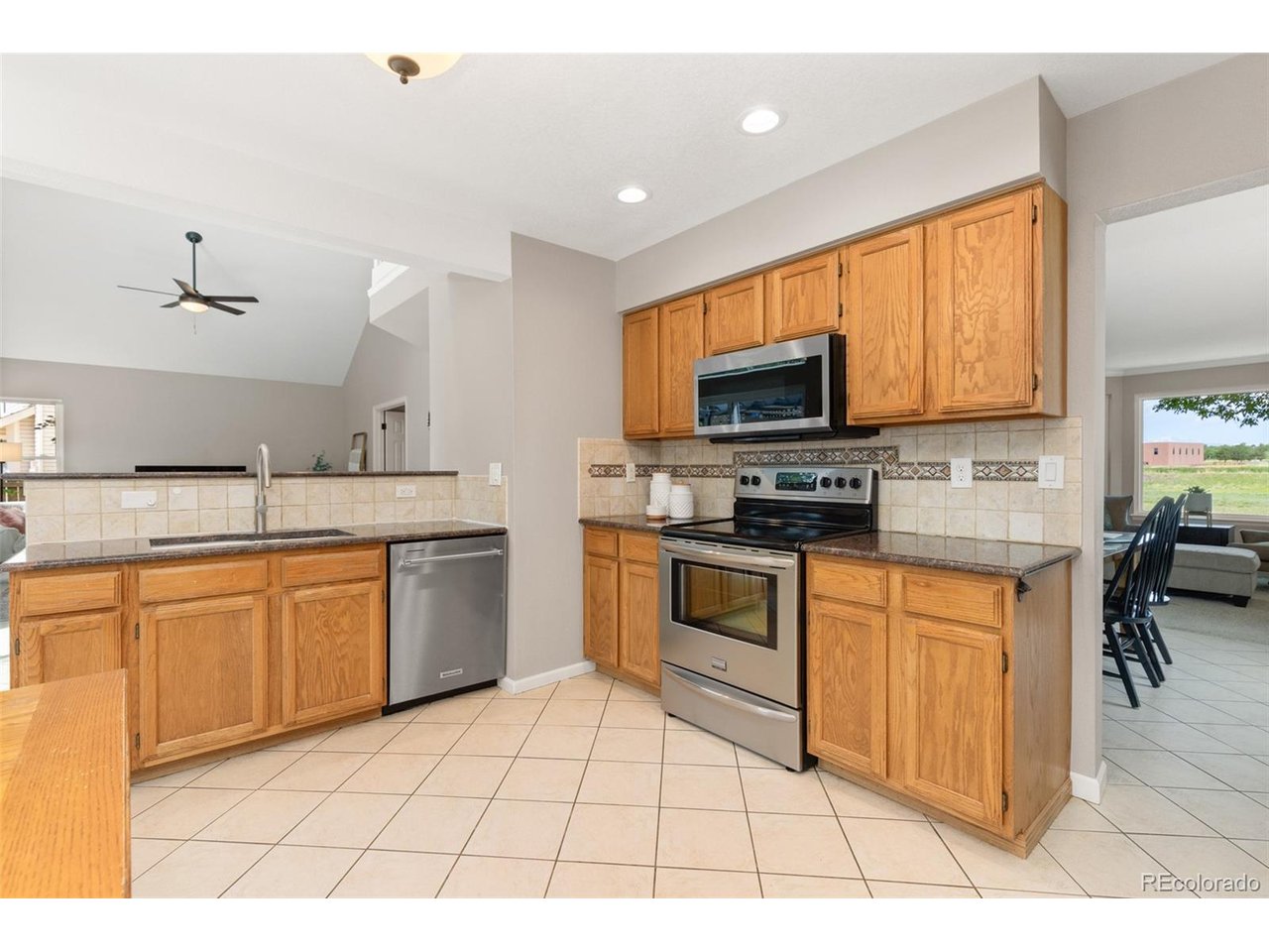 966 Highland Park Dr