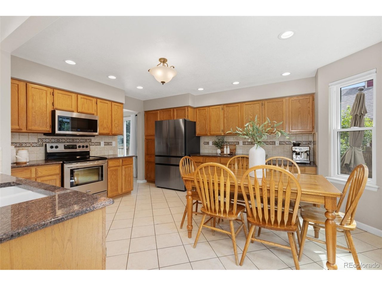 966 Highland Park Dr