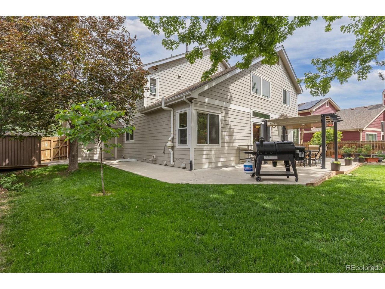 966 Highland Park Dr