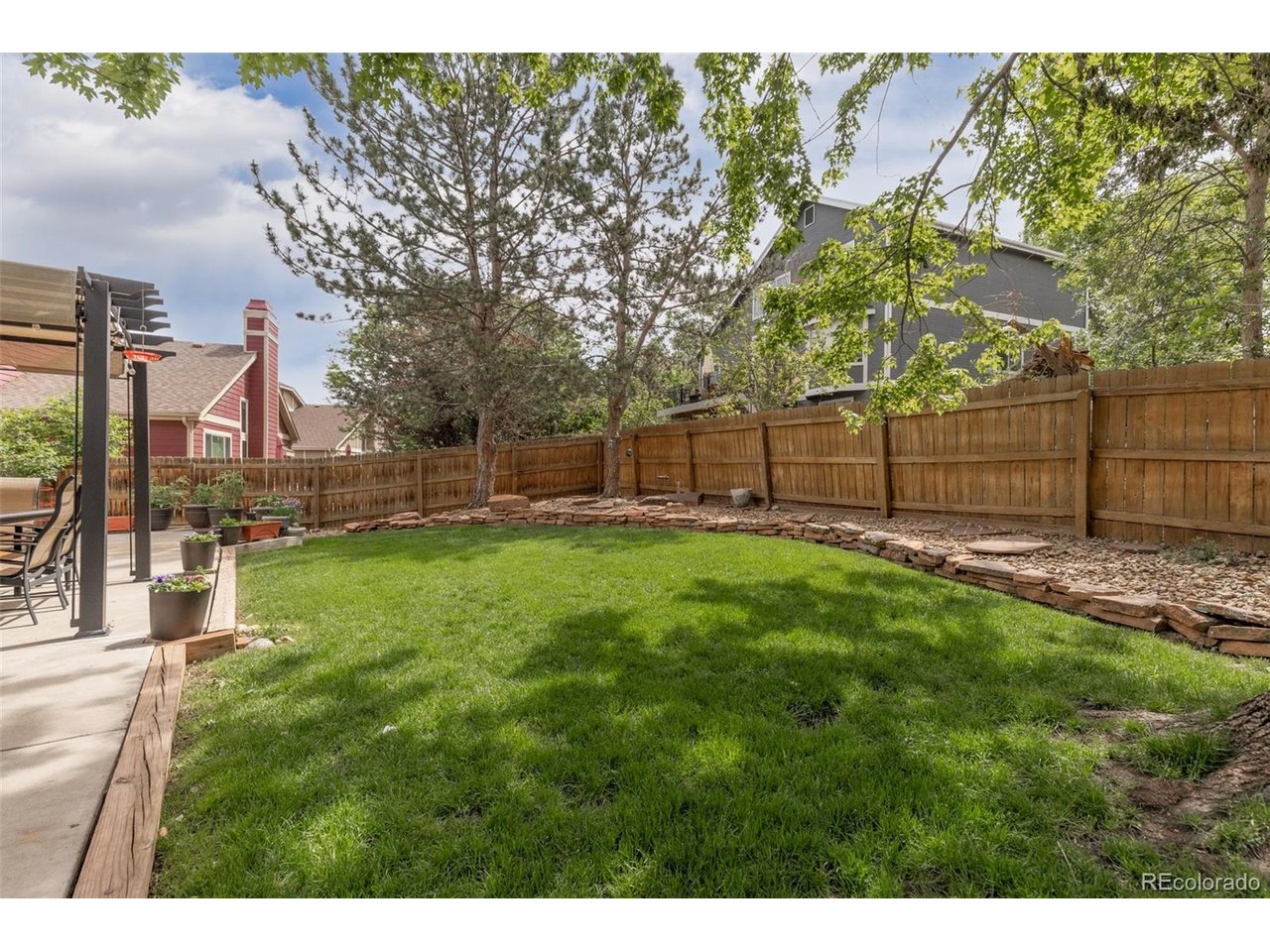 966 Highland Park Dr