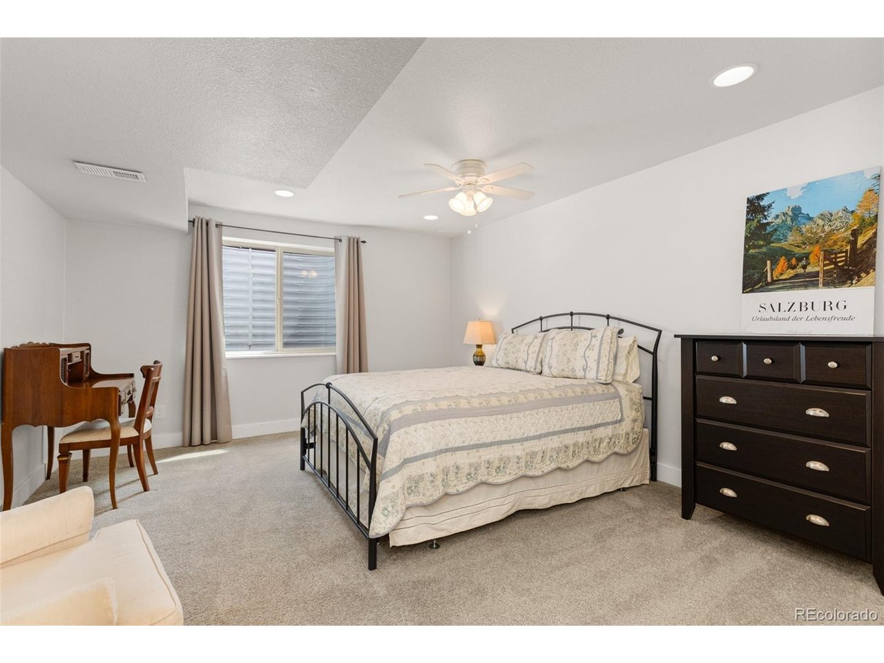 966 Highland Park Dr
