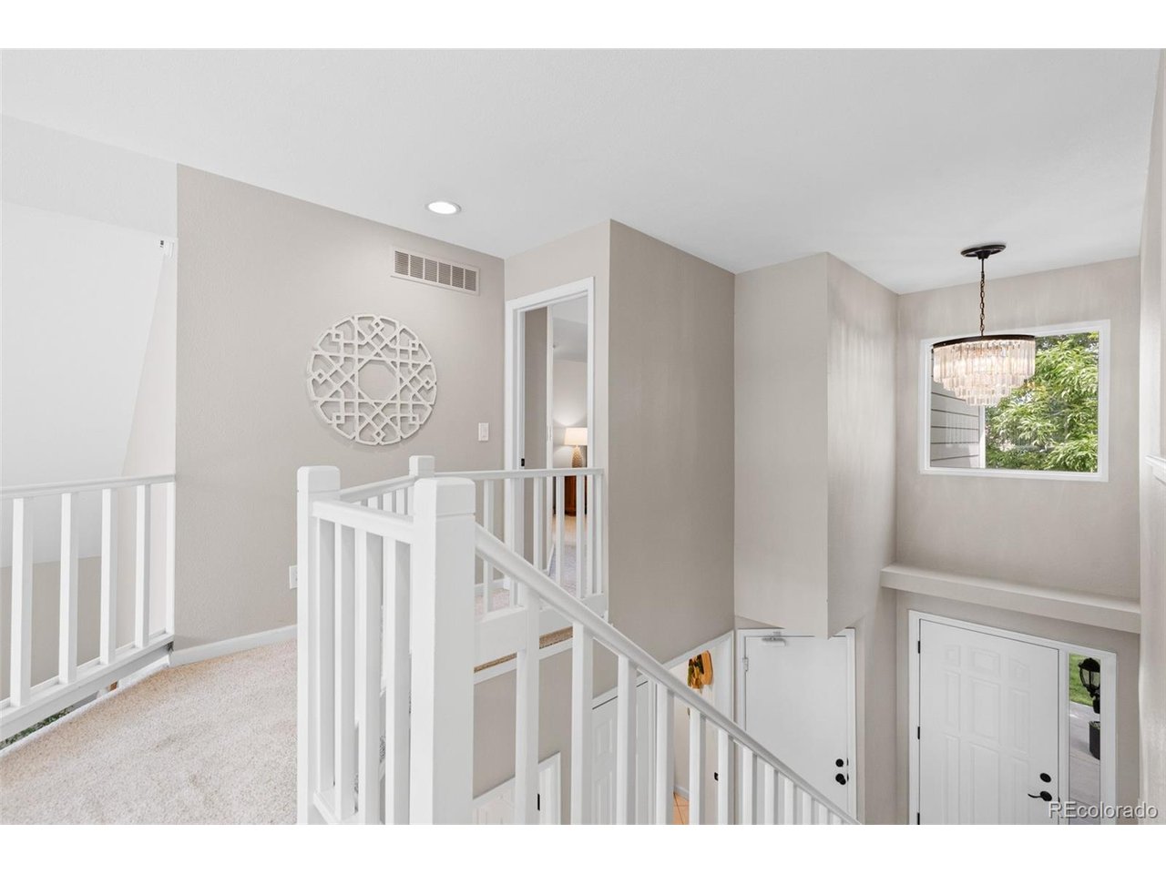 966 Highland Park Dr