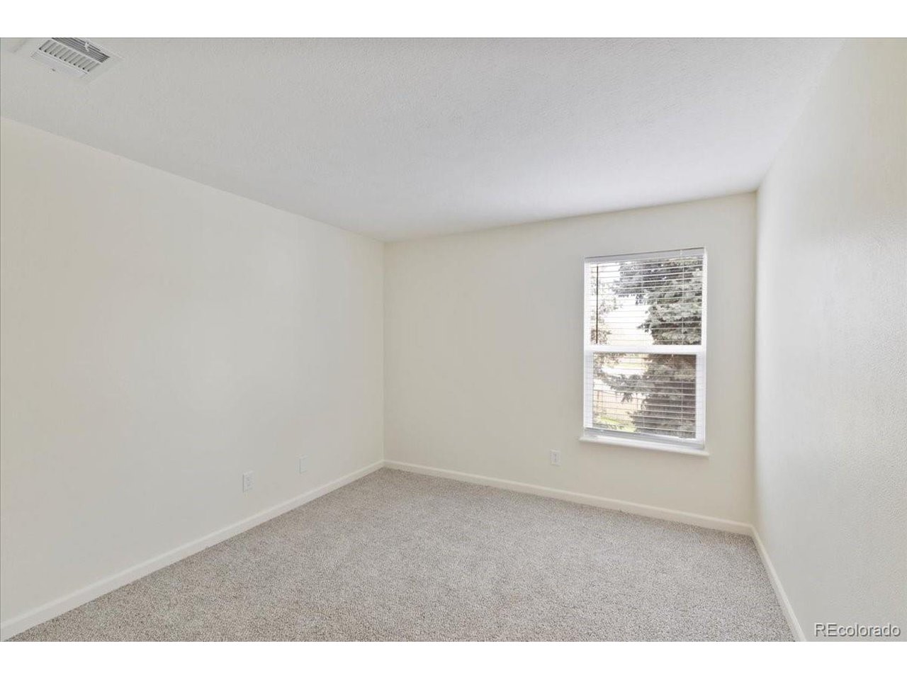 4896 S Dudley St 8-8