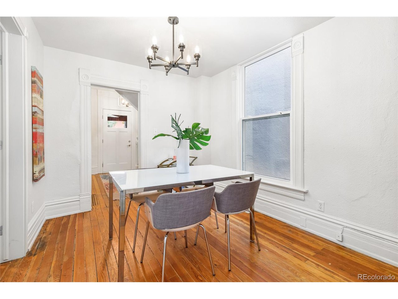 2211 W 33rd Ave