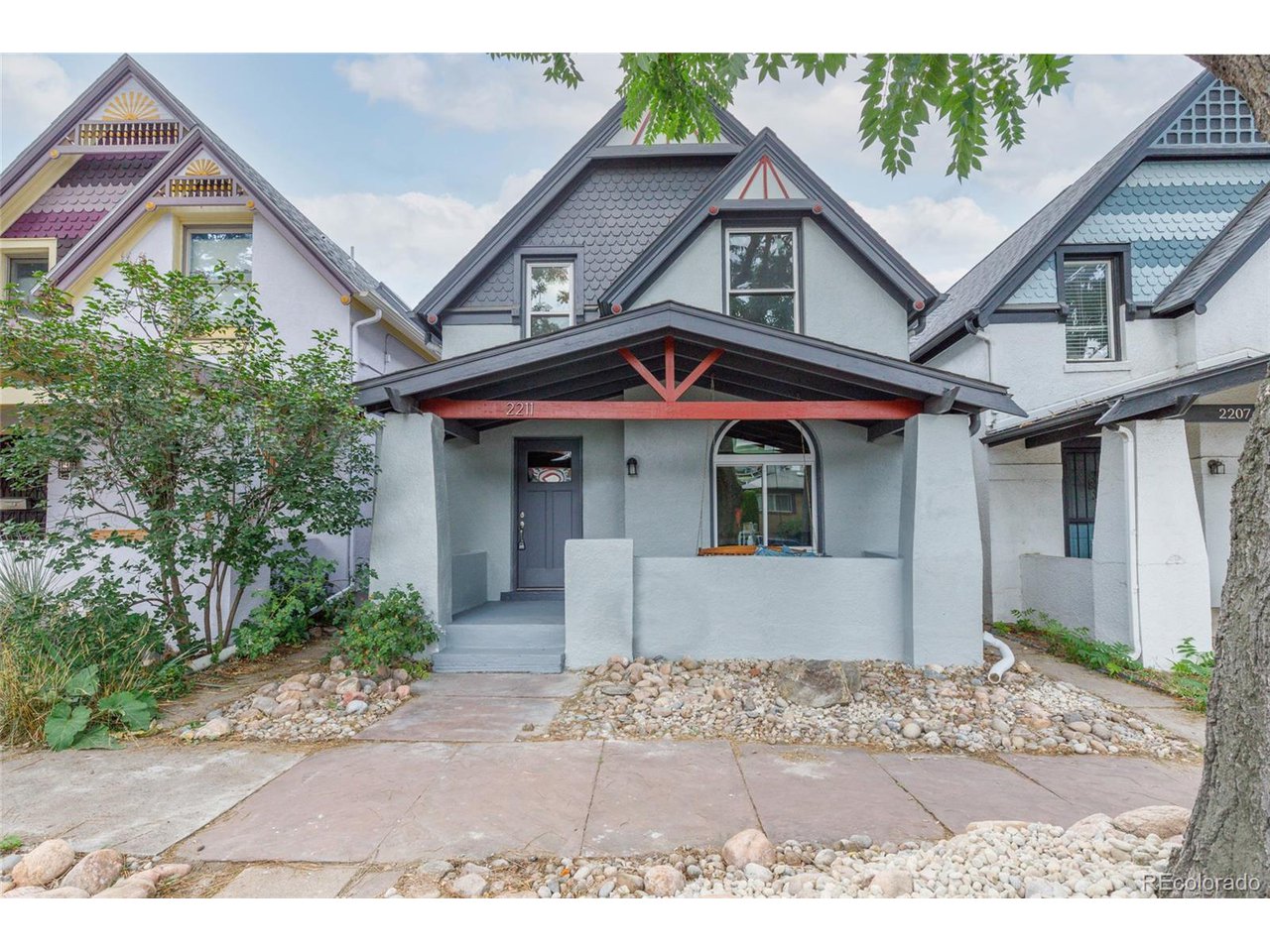 2211 W 33rd Ave
