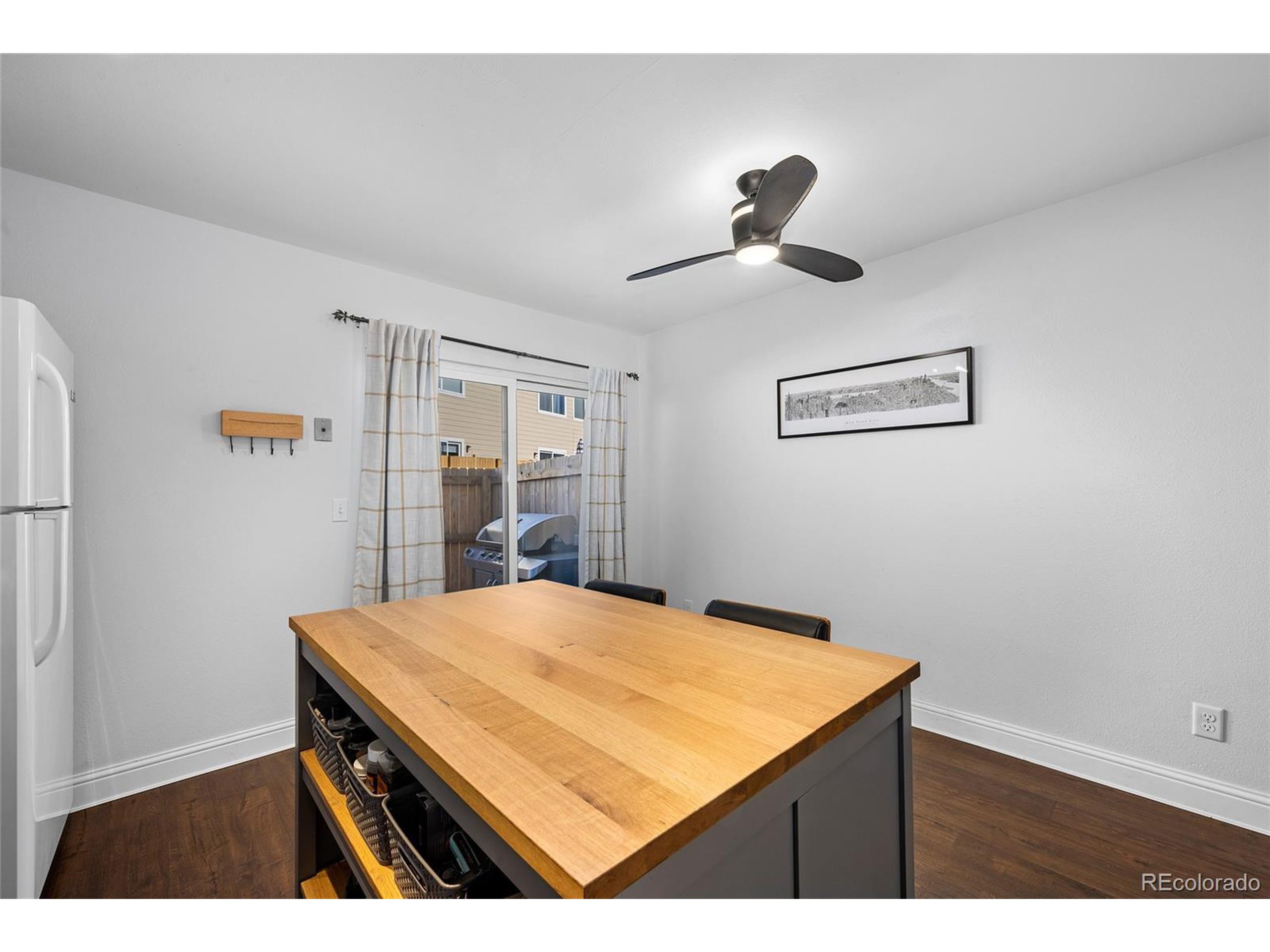 8937 Field St 55