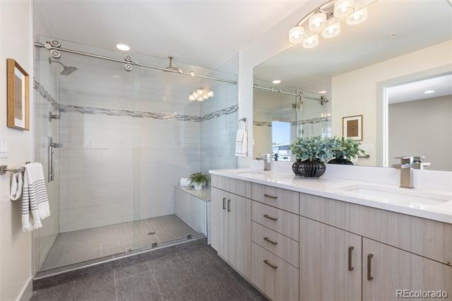 4943 Lowell Boulevard Unit: 2