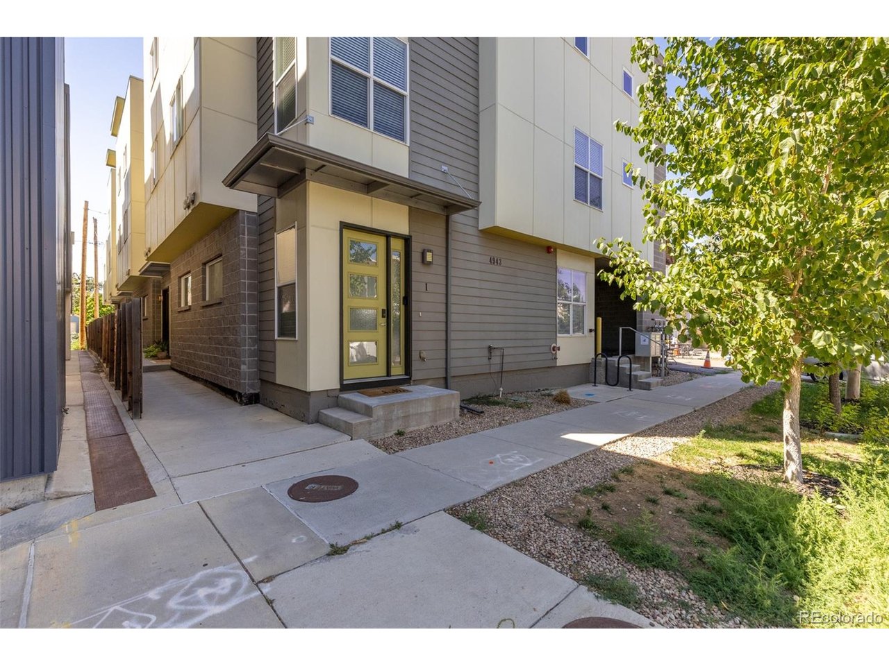 4943 Lowell Blvd 2