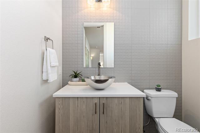 4943 Lowell Boulevard Unit: 2