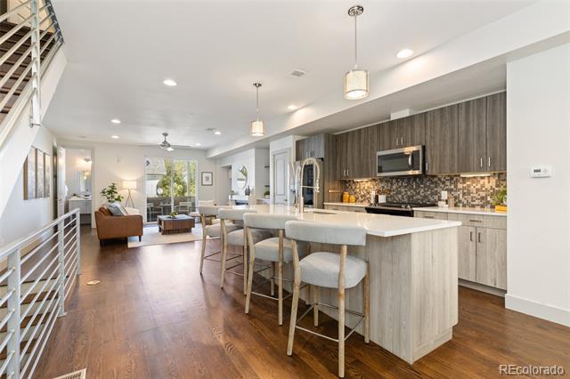 4943 Lowell Boulevard Unit: 2