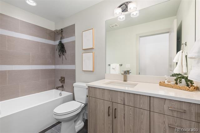 4943 Lowell Boulevard Unit: 2
