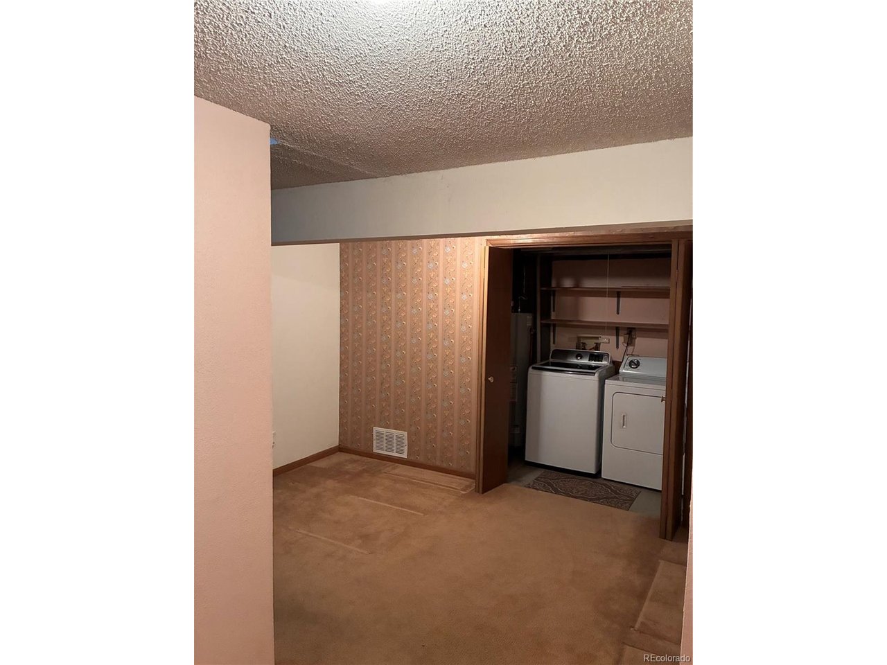 1470 S Quebec Way 41