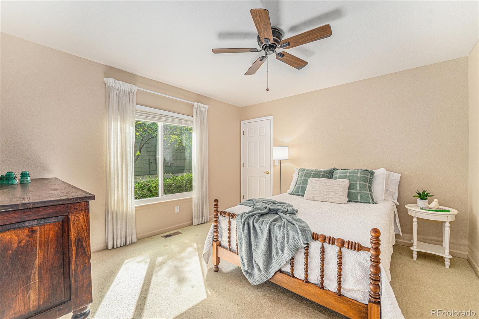 9766 S Johnson Court