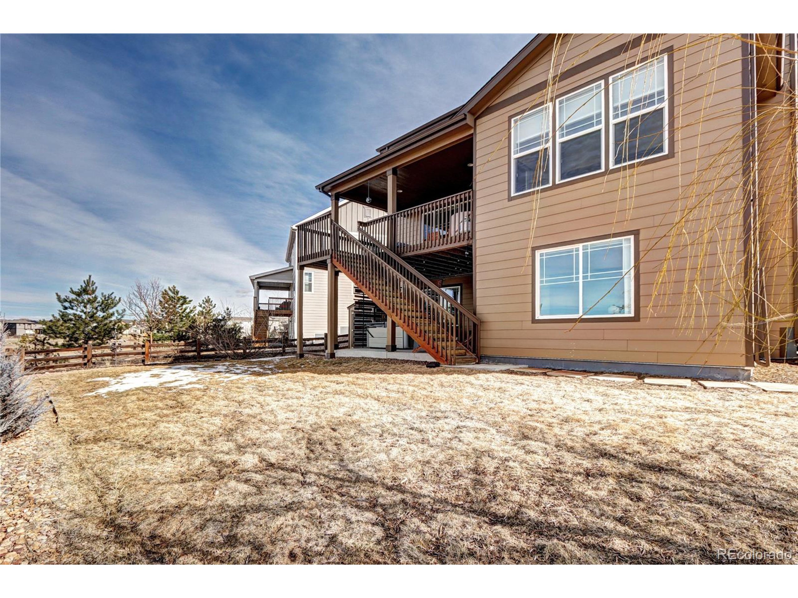 7353 S Queensburg St