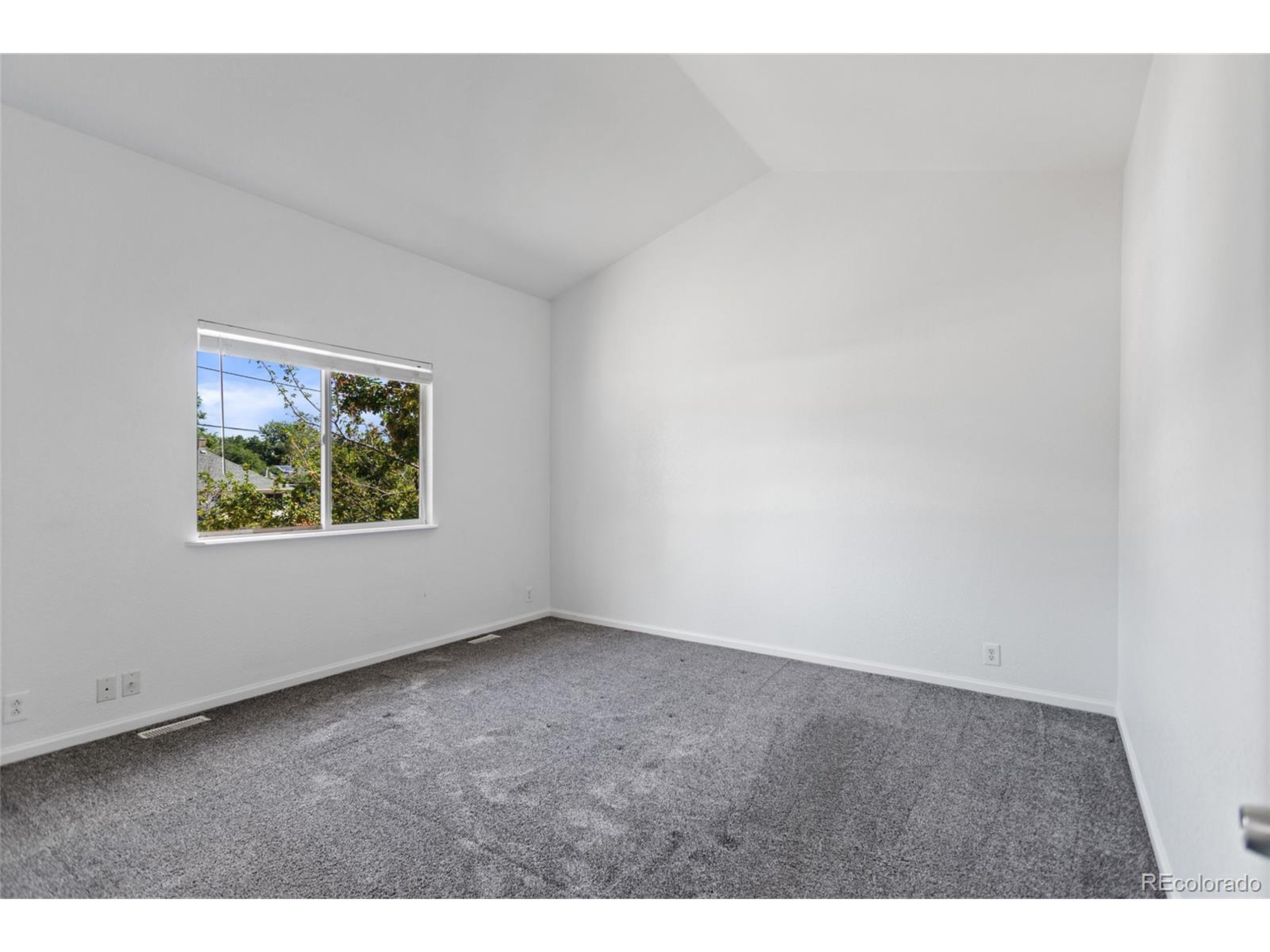 323 Monmouth Ave