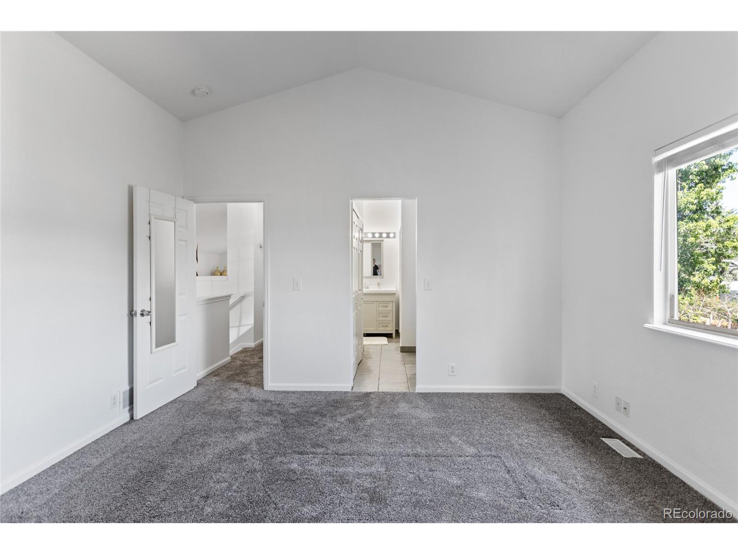 323 Monmouth Ave