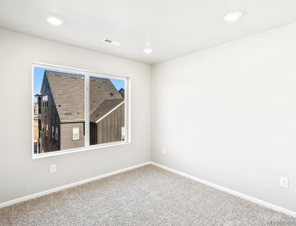 16712 Shoshone Place