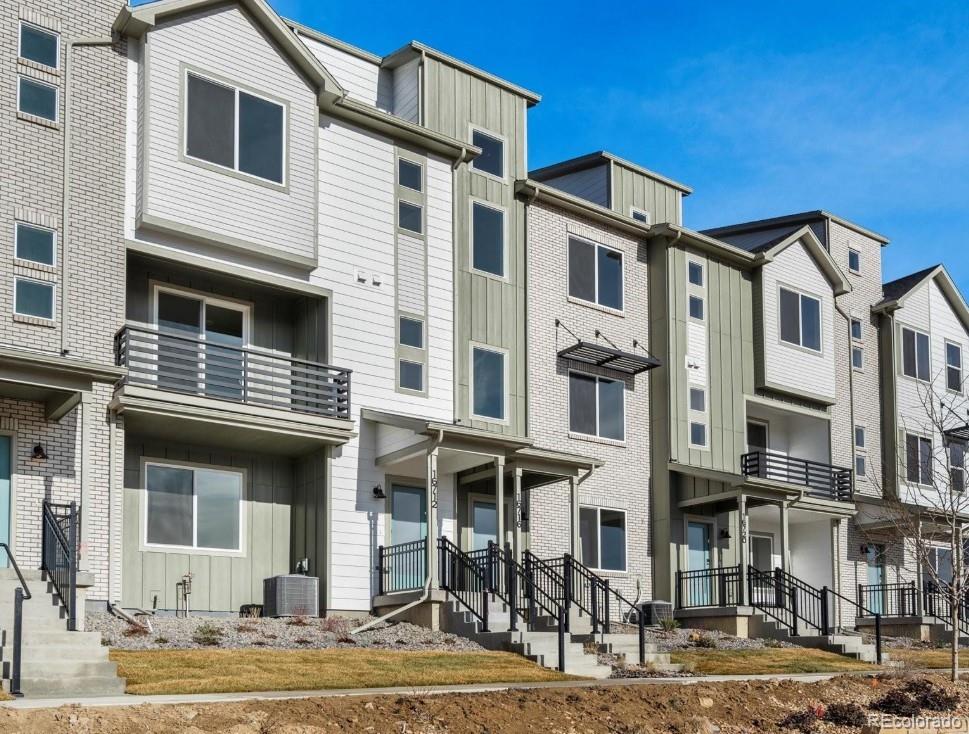 16712 Shoshone Place
