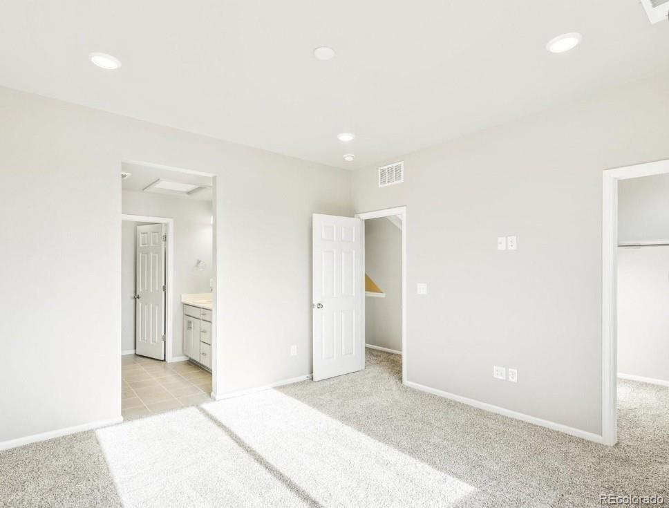 16712 Shoshone Place