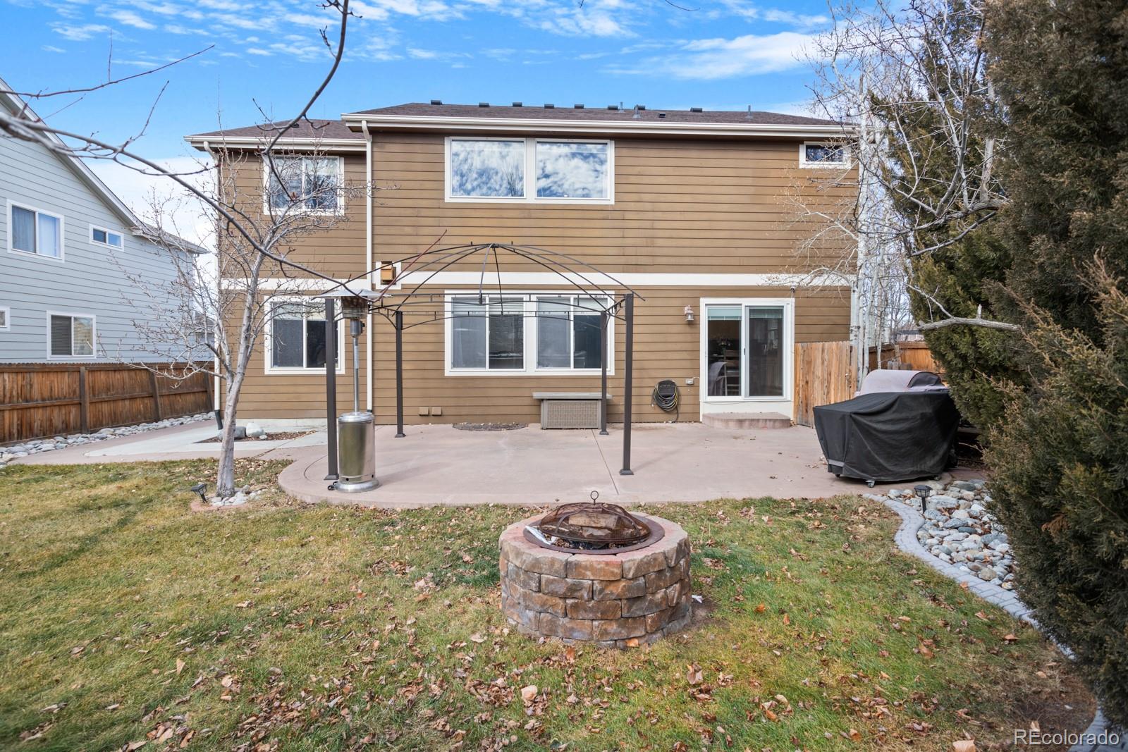 2888 E 135th Place