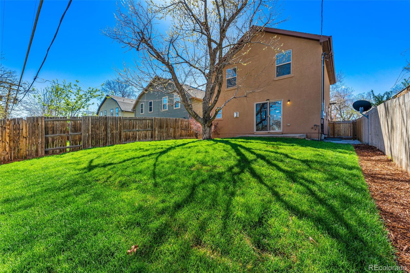 5671 W Green Meadows Place