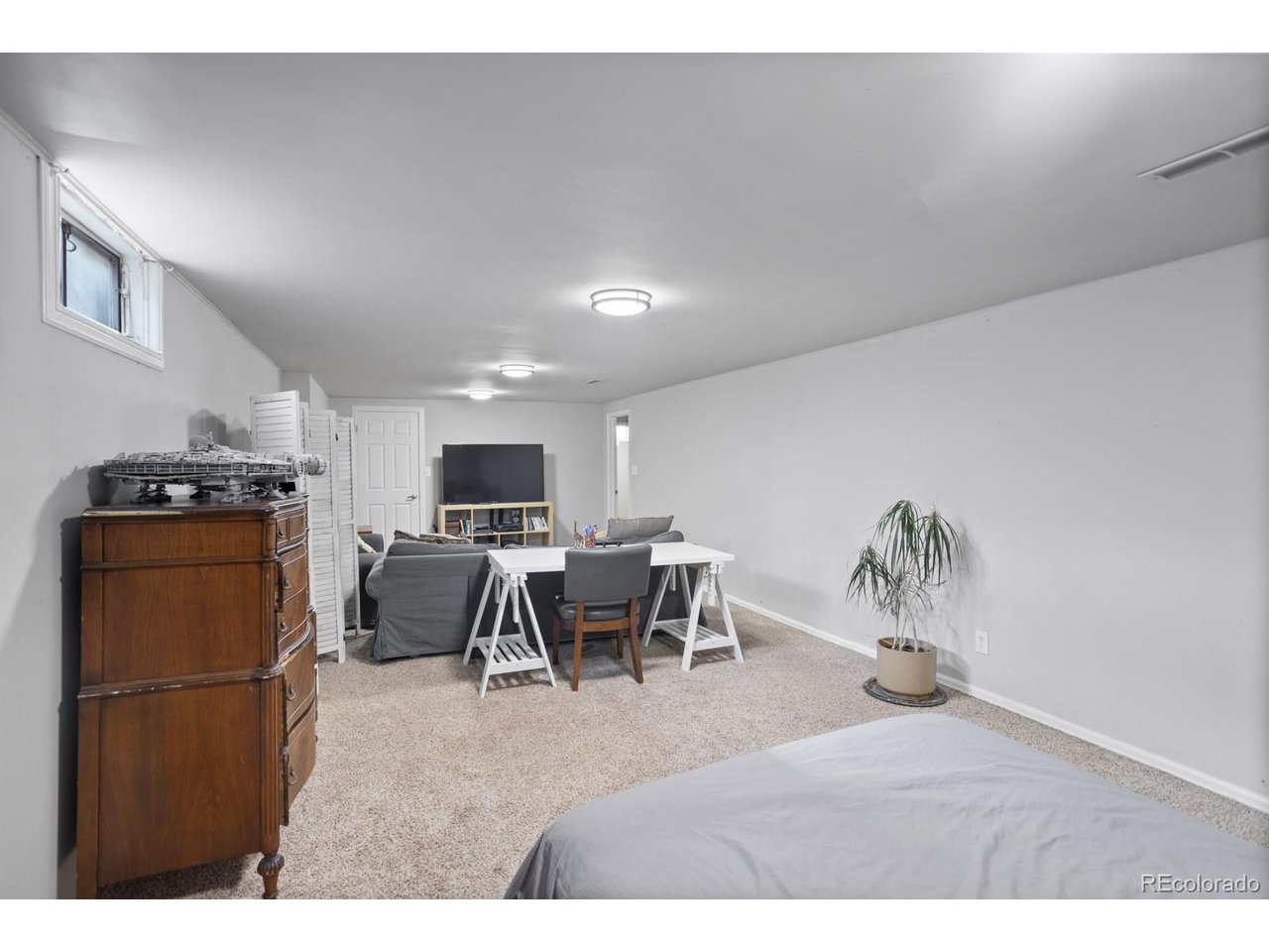 350 Kohl St