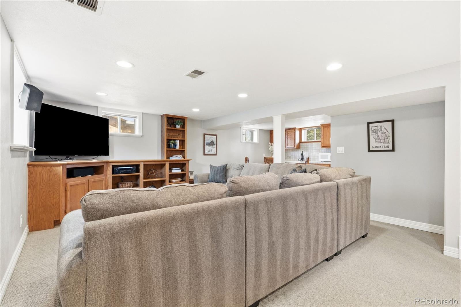 5073 S Newton Street