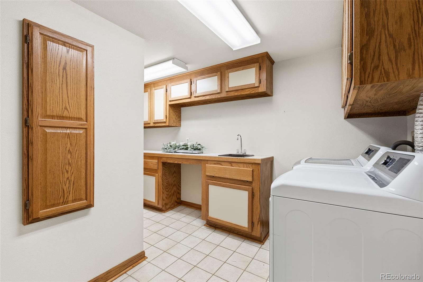 5073 S Newton Street