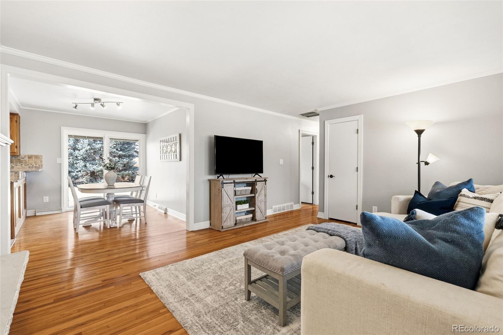 5073 S Newton Street