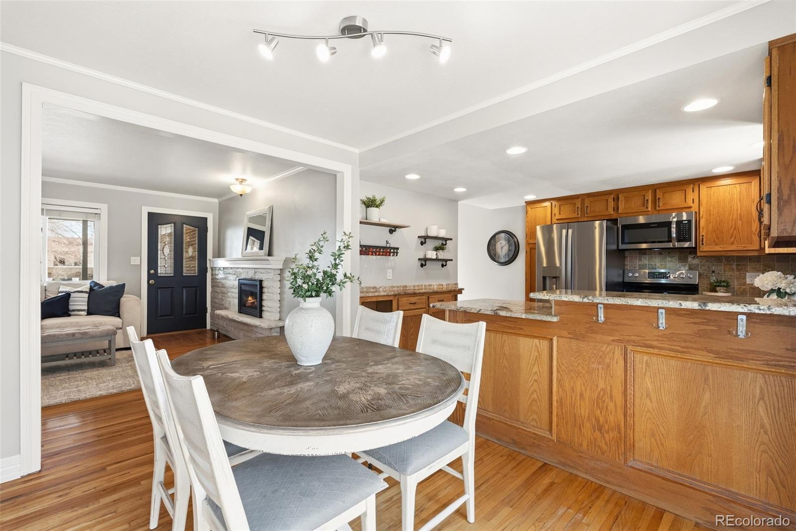 5073 S Newton Street