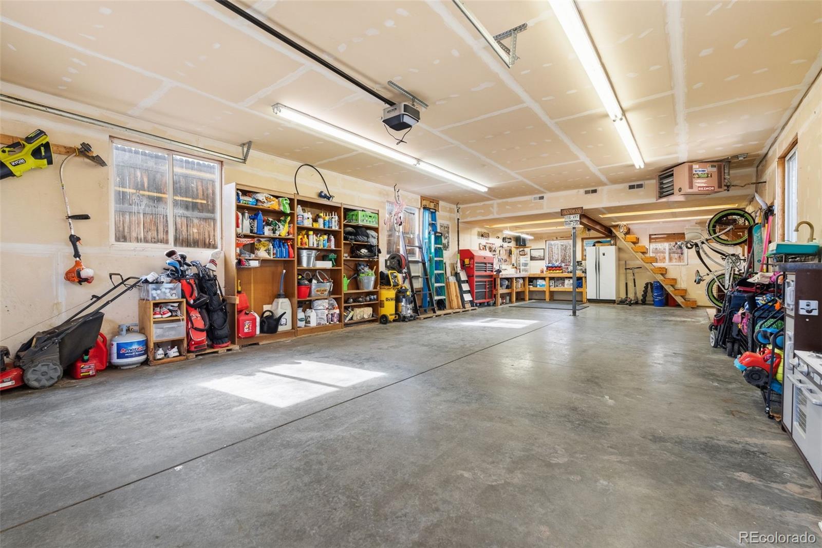 5073 S Newton Street