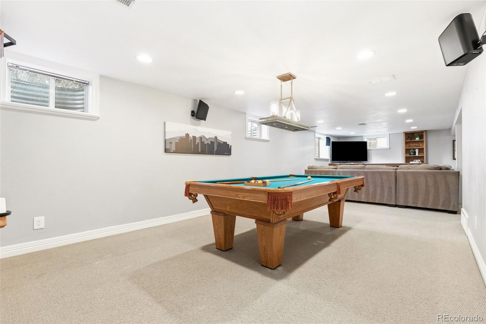 5073 S Newton Street