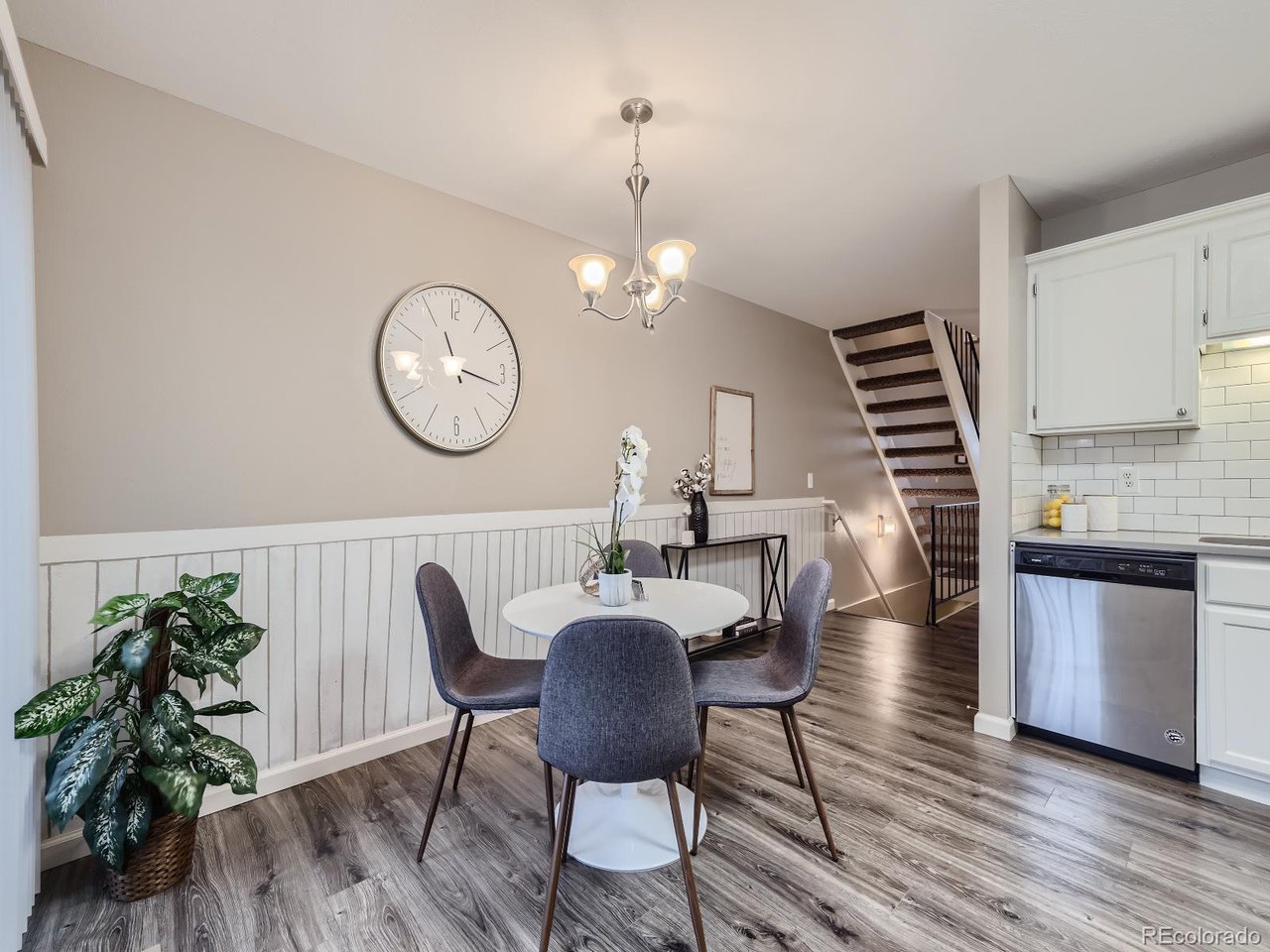 8909 Field St 102