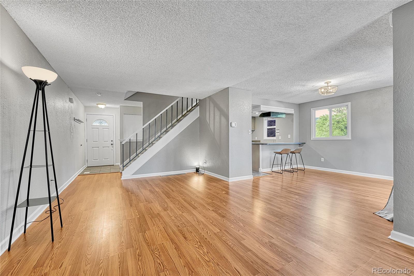 3087 S Macon Circle