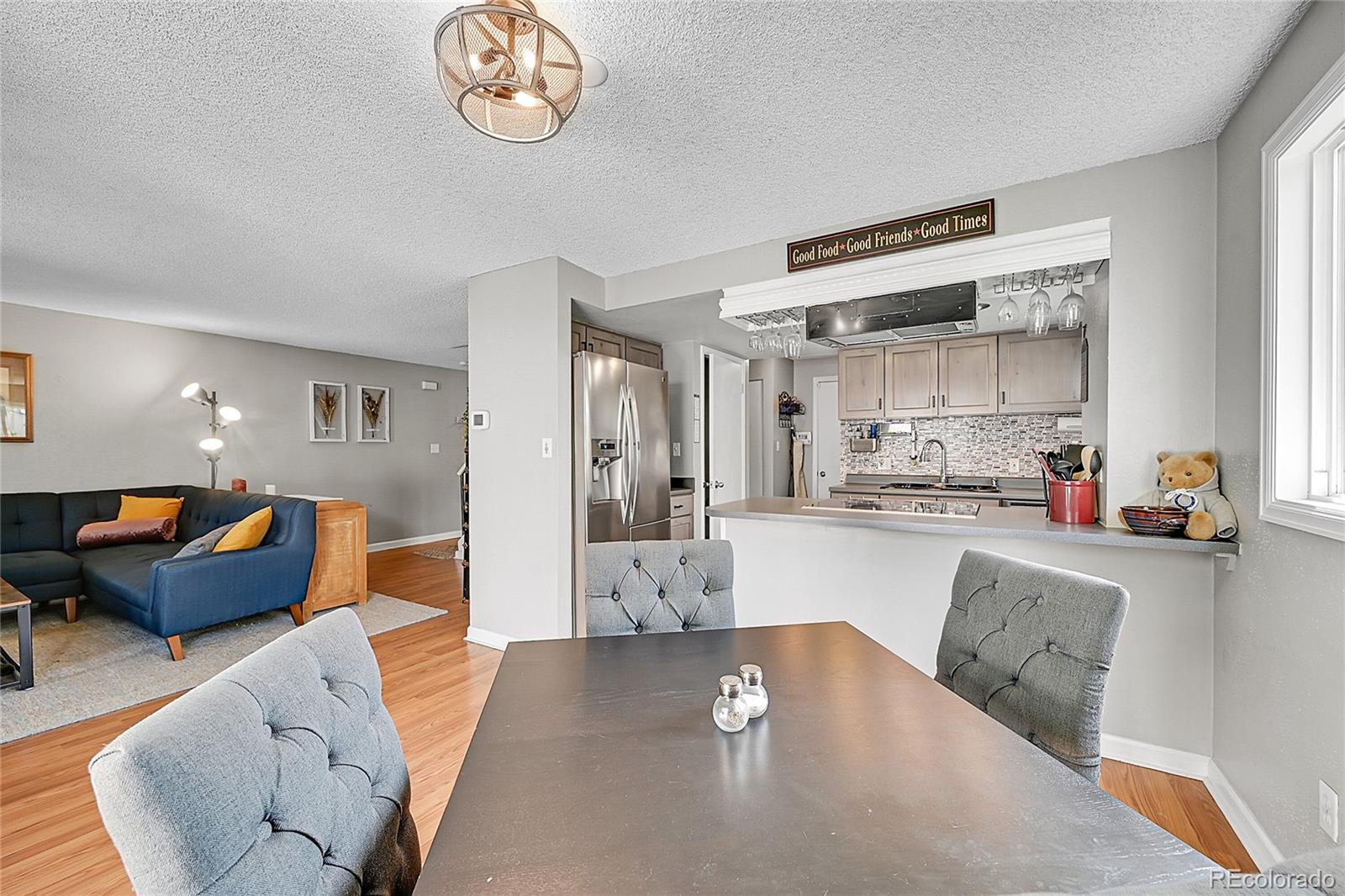 3087 S Macon Circle