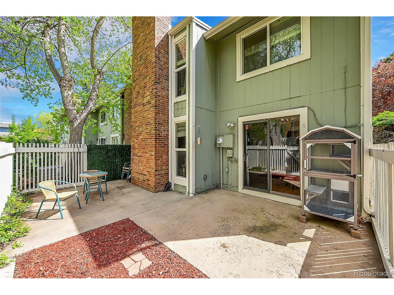 3087 S Macon Cir