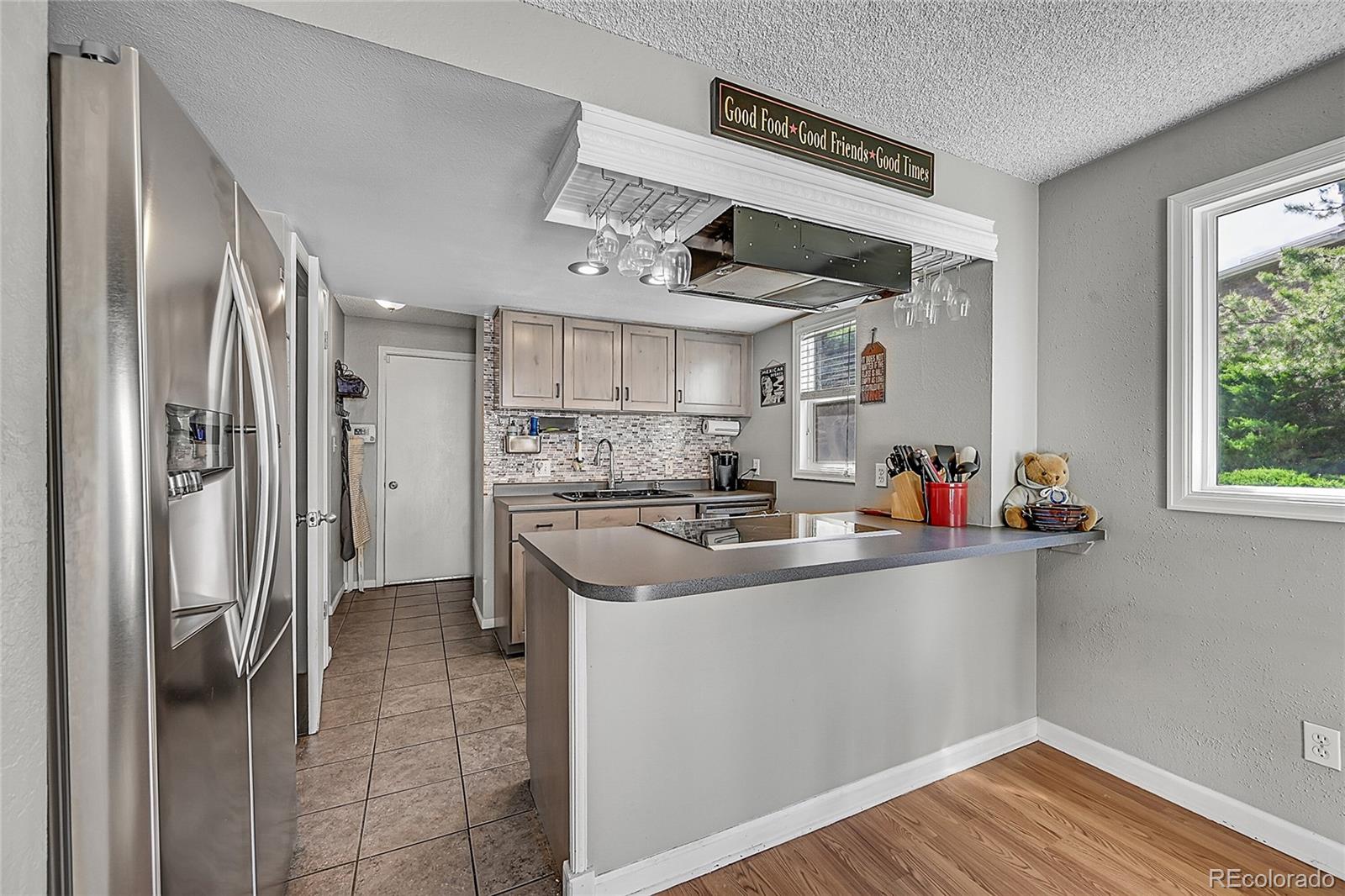 3087 S Macon Circle