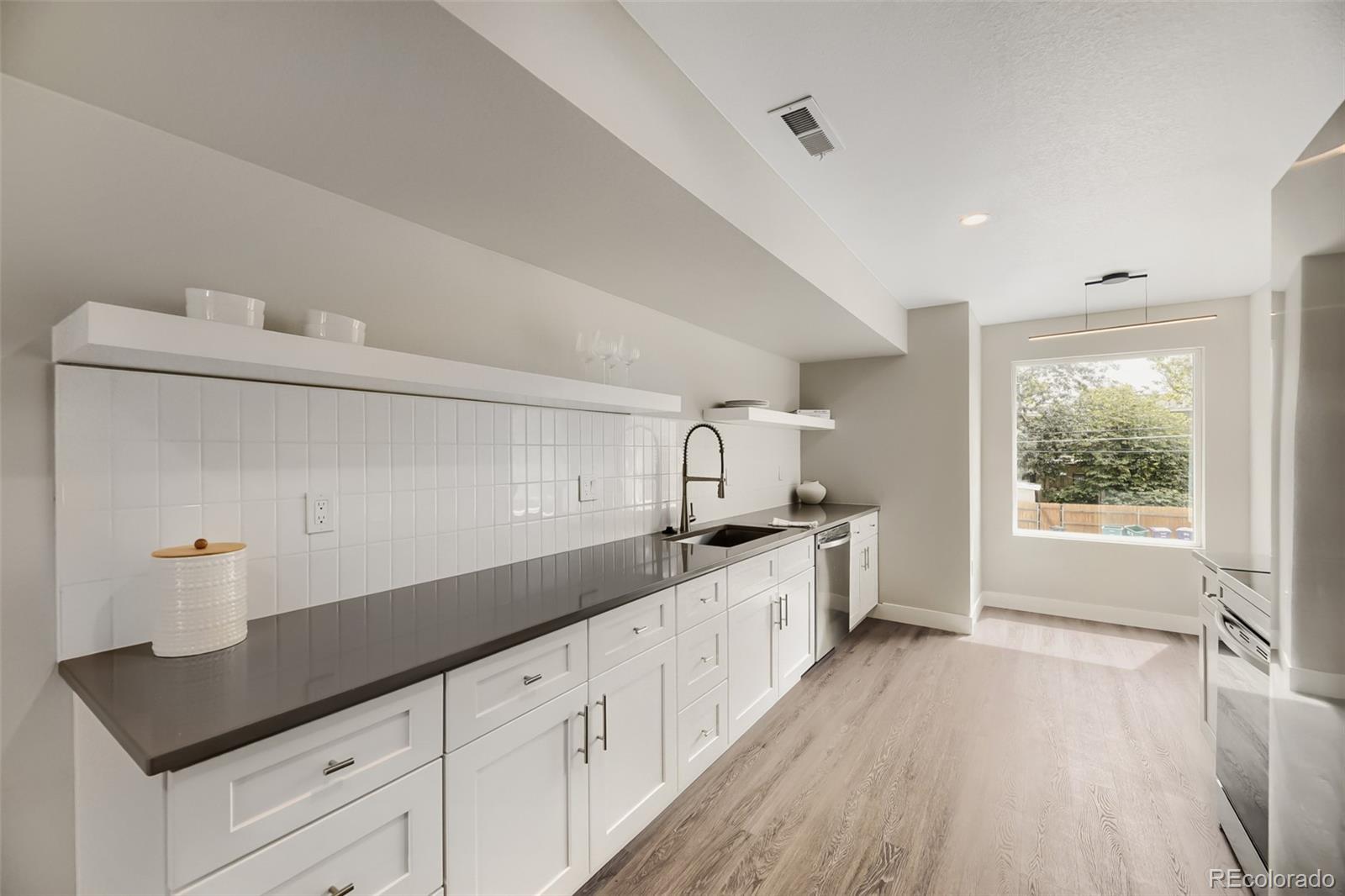 1642 N Lafayette Street Unit: 1