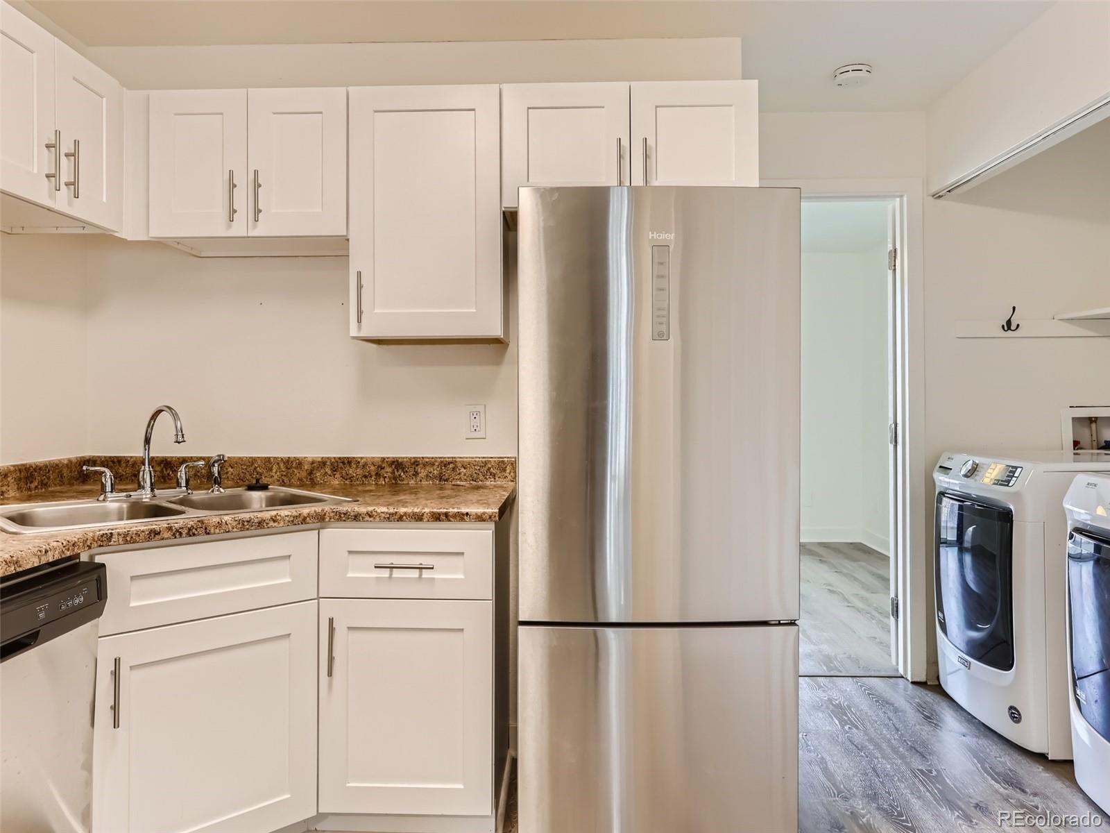 165 S Sable Boulevard Unit: R19