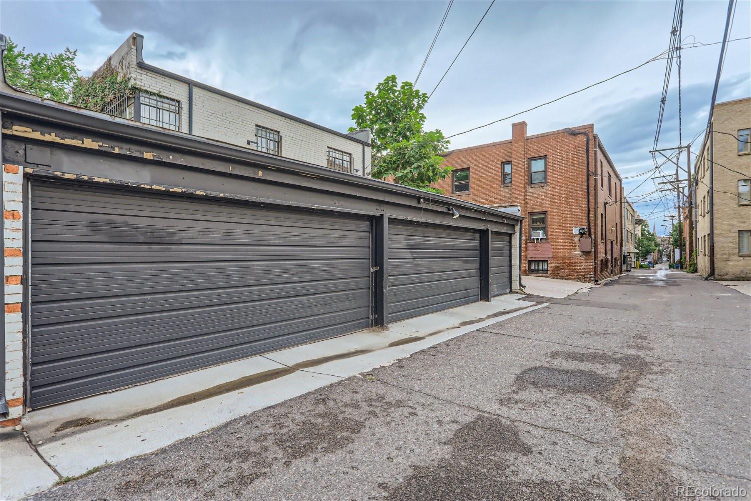 1050 N Logan Street Unit: B