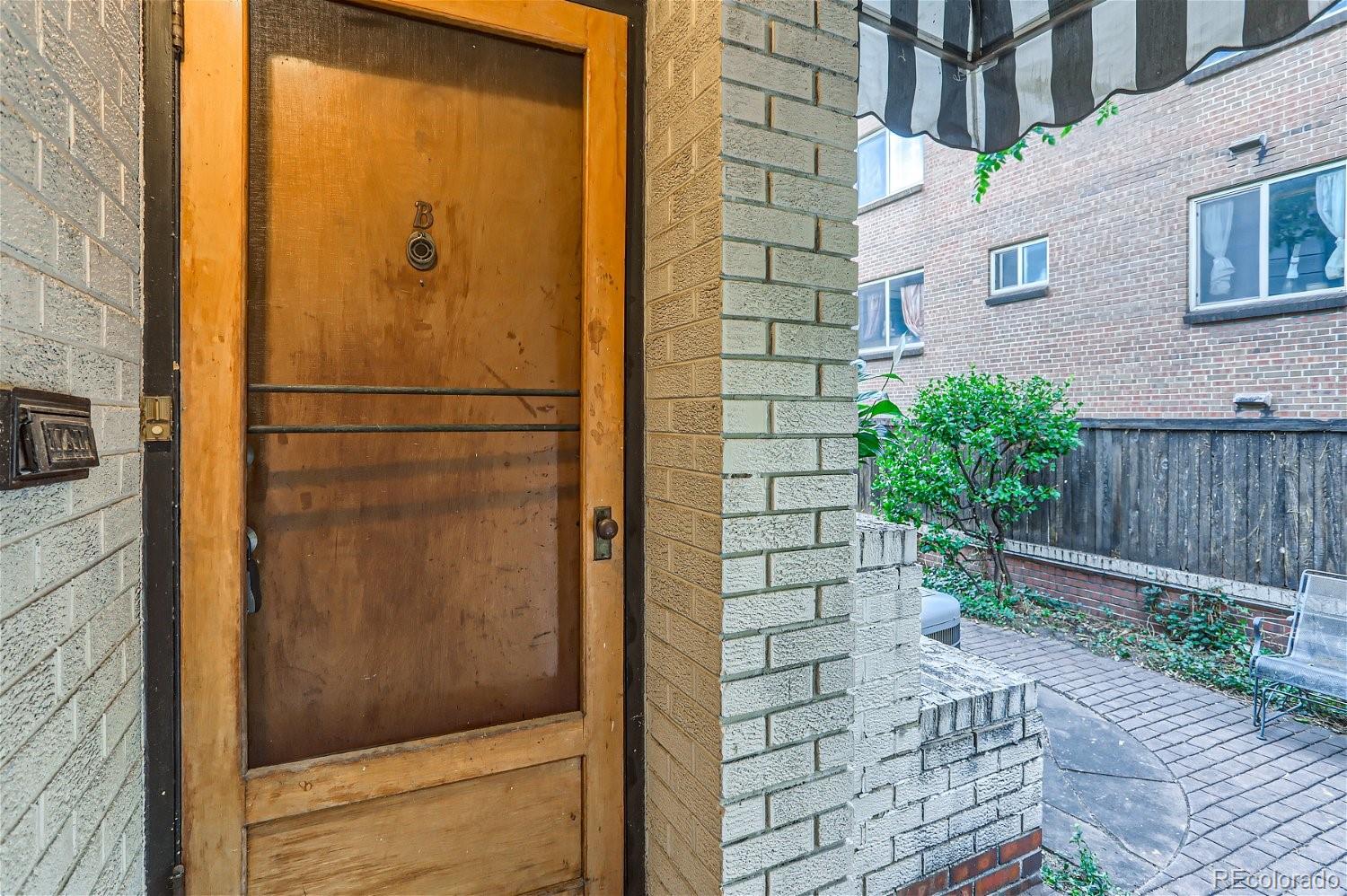 1050 N Logan Street Unit: B
