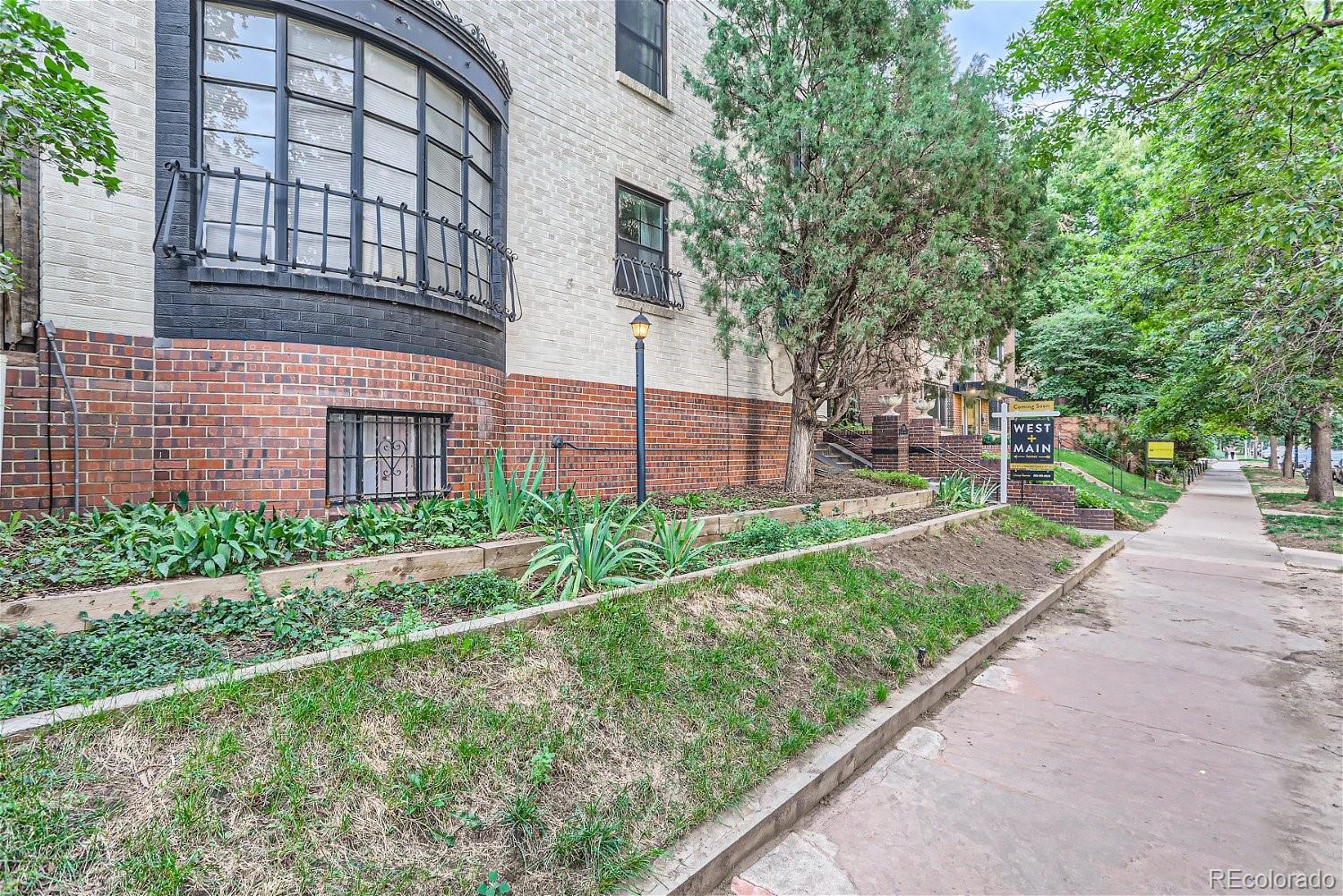 1050 N Logan Street Unit: B